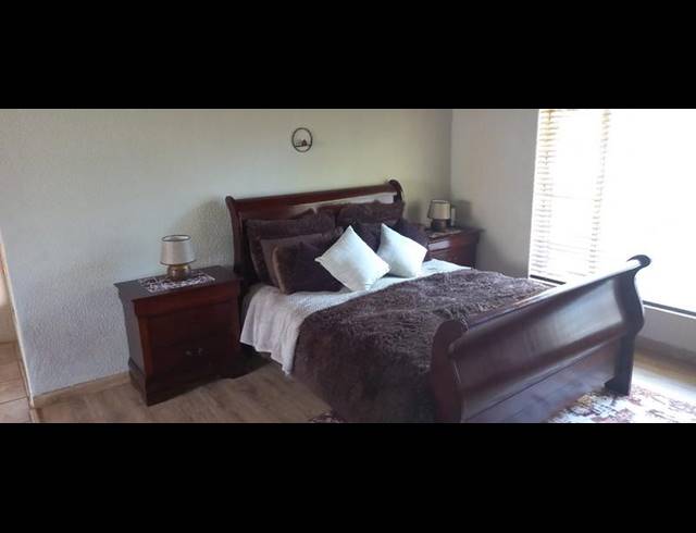 4 BEDROOM HOUSE FOR SALE IN GREENHILLS